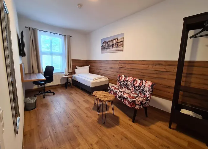 Gleis 3viertel ホテル